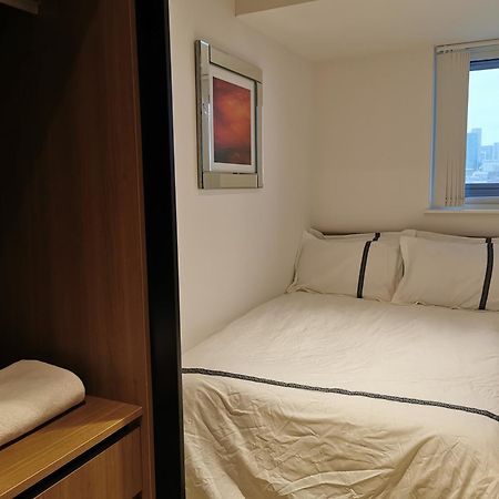 Homestay Room With Stunning Thames River View London Exteriör bild